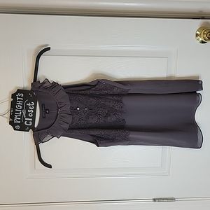 Banana Republic Sleeveless Gray Blouse Ruffled Lace New Size 2